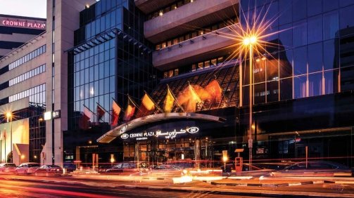 Crown Plaza Hotel-min